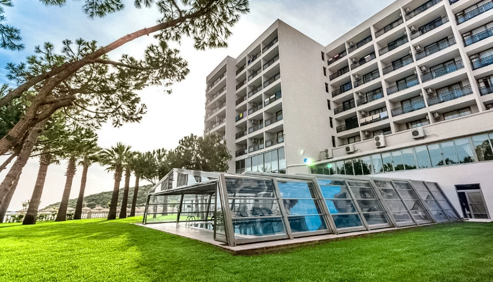 هتل توسان بیچ ریزورت کوش آداسی